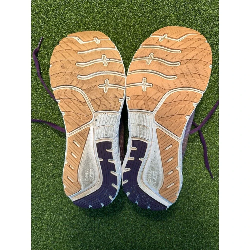 Brooks shoes have